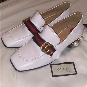 Gucci Peyton White Leather Mid-Heel Pearl Loafer